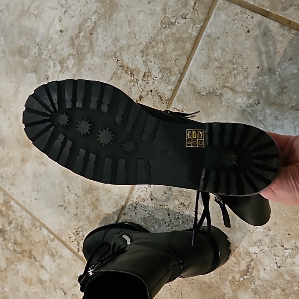 Stuart Weitzman Ande Zip Booties - image 6